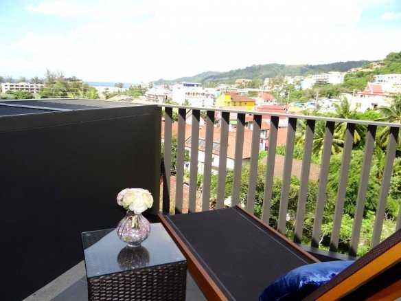 Sea View 1 Bed Condo in Patong -1180