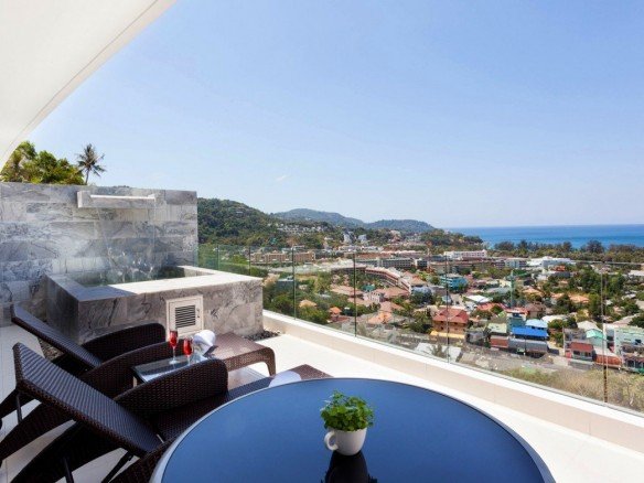 Ocean View Dream Condo in Kata – 1061