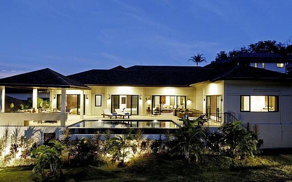 DVR54 – Captivating Villa