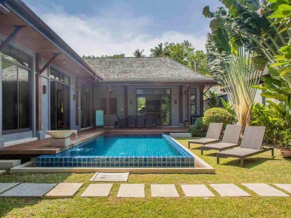 3 Bed Pool Villa in Great Location – 5026a