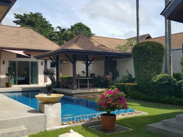 Modern Oriental Style 3 Bed Pool Villa in Naiharn -5046