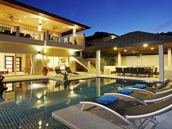 Clean and Bright 7 Bedroom Villa in Naiharn -5052