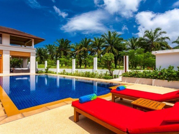 Private 9 Bedroom Estate in Kathu -5088