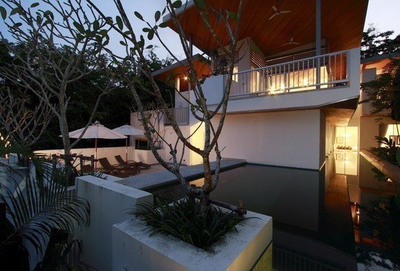 DVR136 – Modern Stylish Villa