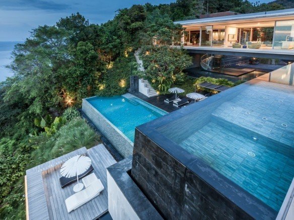 DVR212 – Stunning Luxury Kamala Villa