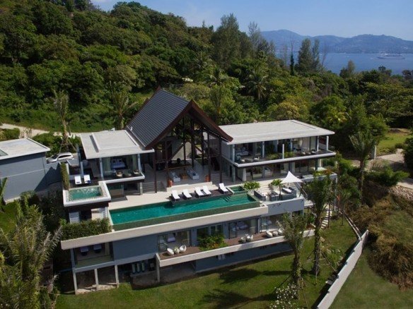 DVR190 – Luxurious Kamala Villa
