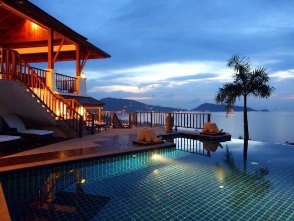 DVR142 – Patong Luxury Villa