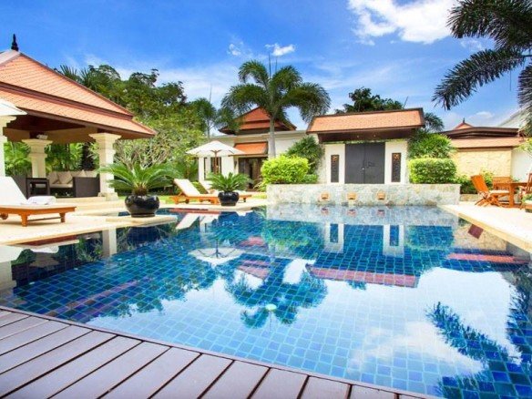 DVR188 – Luxury Laguna Villa