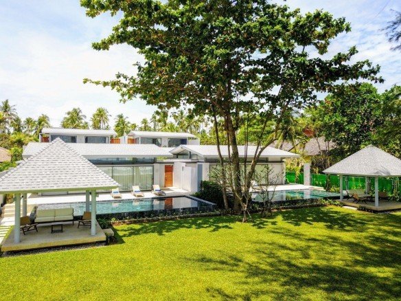 DVR200 – Phuket Beachfront Villas