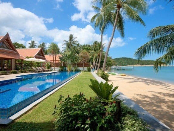 DVR325 – Luxury Beachfront Villa I