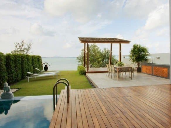 DVR90 – Luxury Beachfront Villa