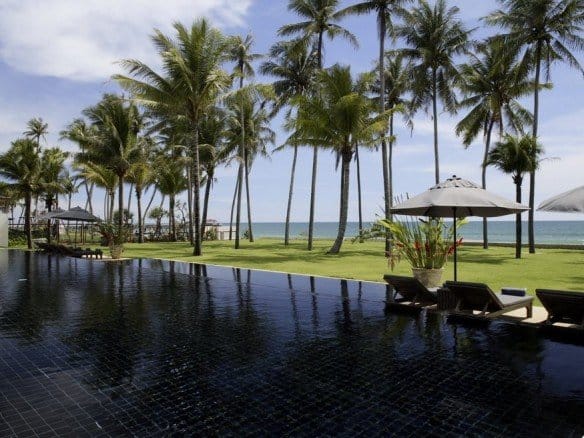 DVR122 – Beach Holiday Villa