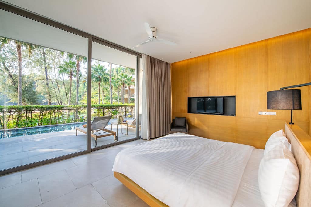 Absolute Beachfront: MontAzure Private Pool Residence (Foreign Freehold)