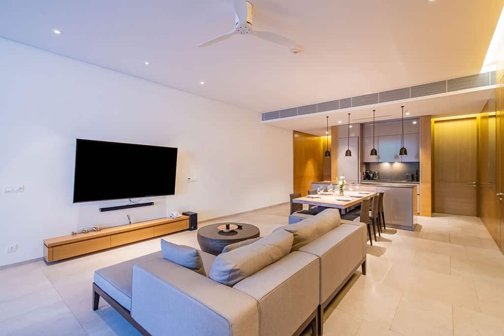 Absolute Beachfront: MontAzure Private Pool Residence (Foreign Freehold)